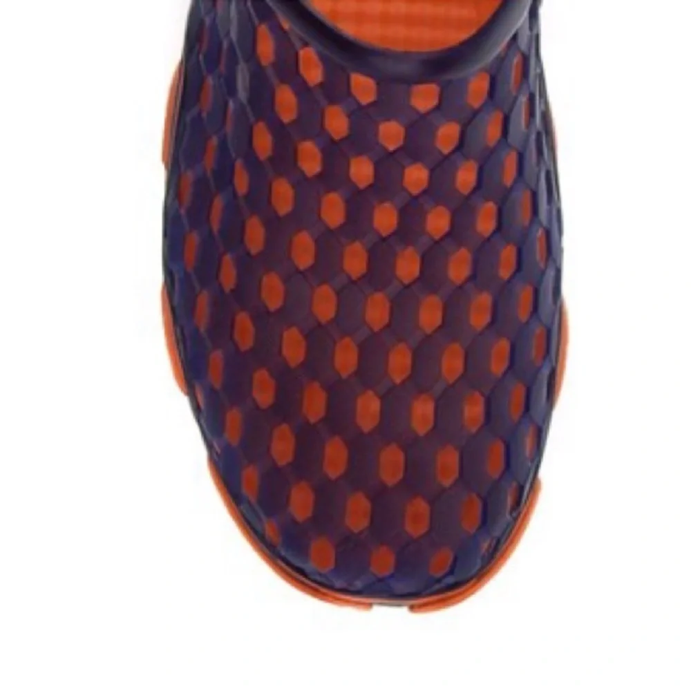 NWT Kids Caged Aqua Shoes Size Toddler 7/8